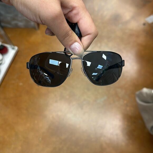 Emporio Armani sunglasses - Picture 1 of 6